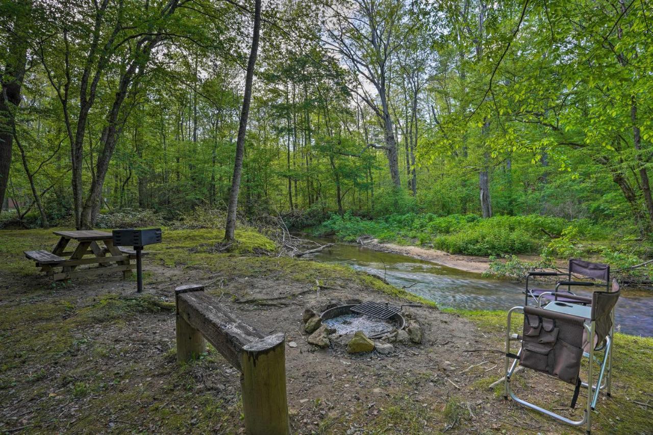 Cozy Tellico Plains Cabin With Large Mountain Creek! 외부 사진